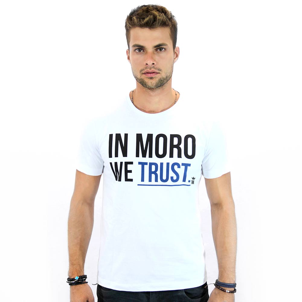 {{grife cria camiseta em 'homenagem' à Sérgio Moro}}
