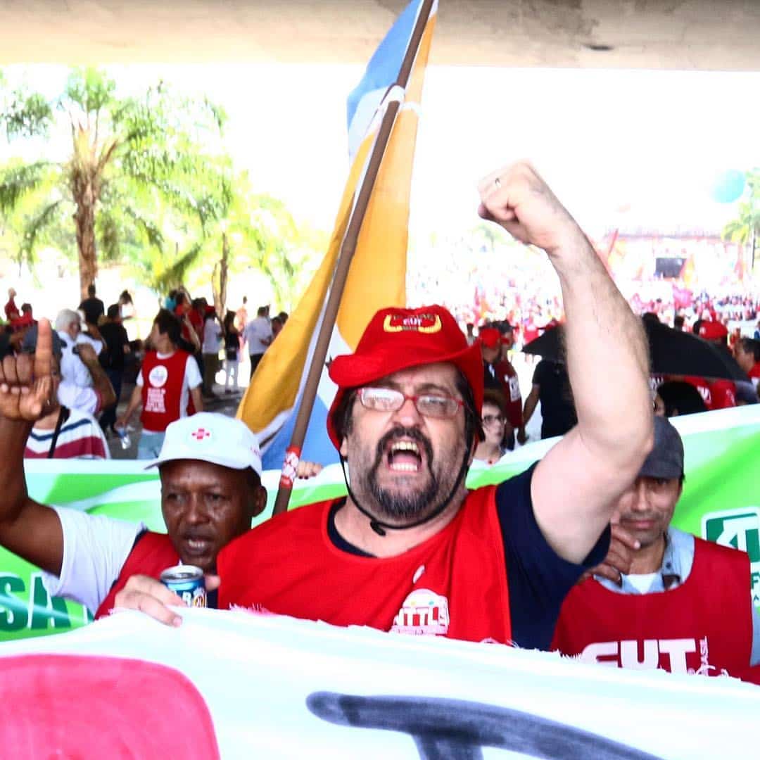 João Bravin: Por que não formar uma Rede de Transmissão Democrática de Comunicação?