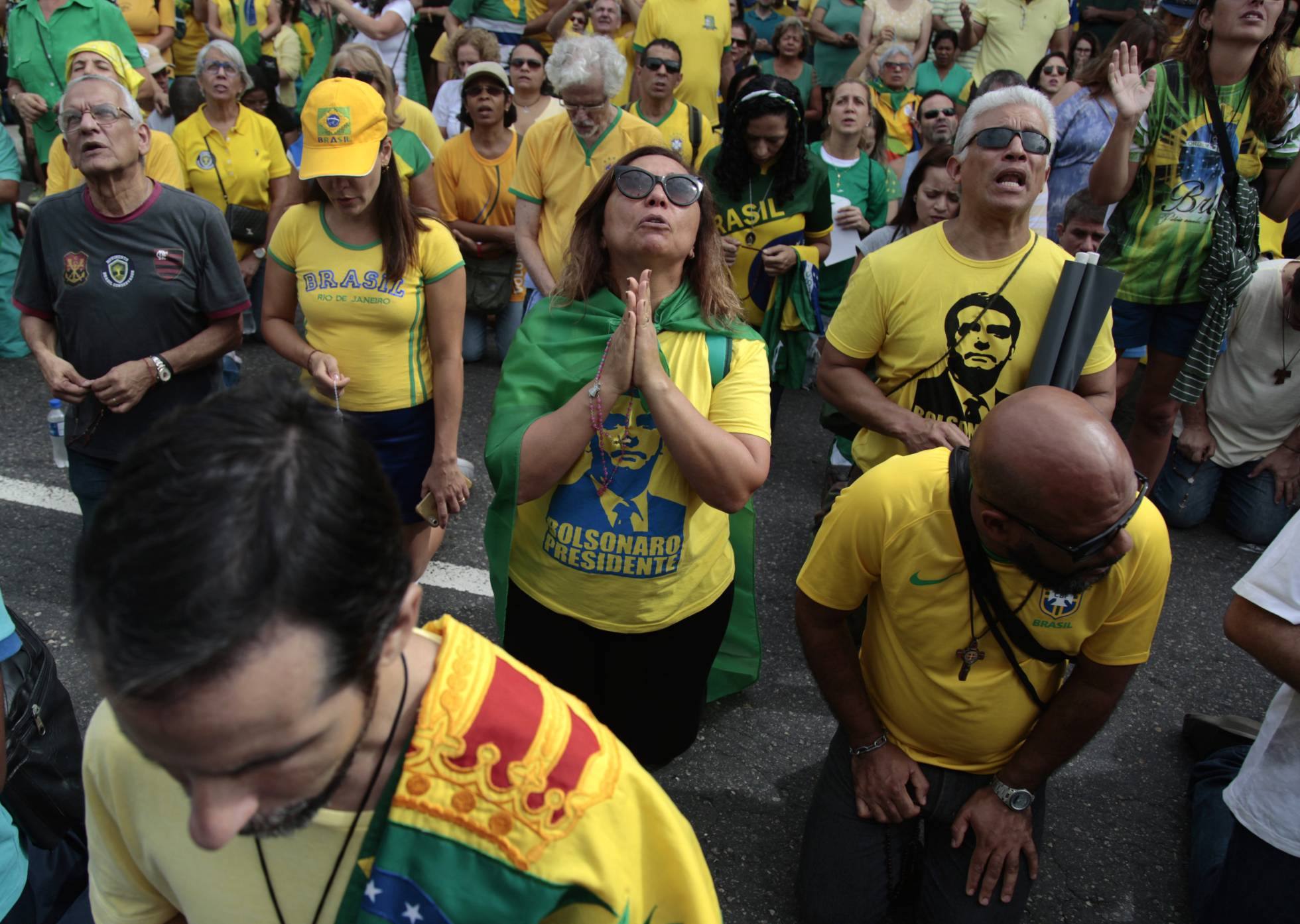 Evangélicos mostram seus tentáculos